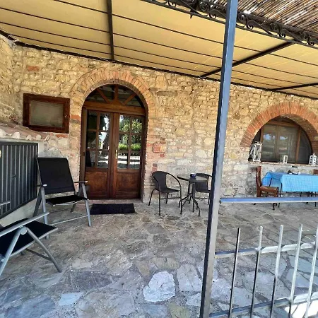 Poloturisticoumbria Al Con Piscina * Пассиньяно-суль-Тразимено